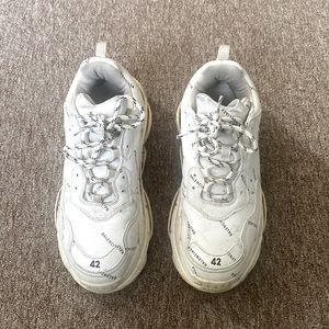 Balenciaga Triple S